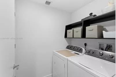 999 SW 1st Ave #2502, Miami, FL 33130 - Photo 22