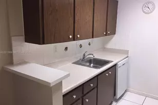 10822 N Kendall Dr, Miami, FL 33176 - Photo 6