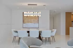 100 S Pointe Dr, Miami Beach, FL 33139 - Photo 20