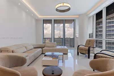 100 S Pointe Dr #910, Miami Beach, FL 33139 - Photo 14