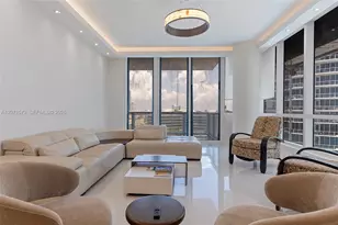 100 S Pointe Dr, Miami Beach, FL 33139 - Photo 14