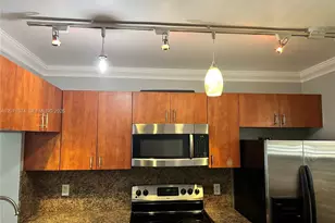 10005 Winding Lake Rd, Sunrise, FL 33351 - Photo 10