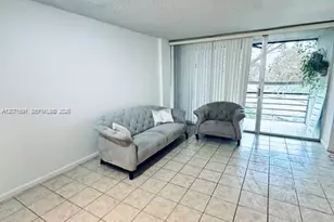 [Address not provided], Oakland Park, FL 33309 - Photo 8