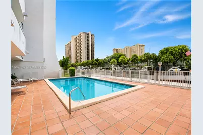 1650 NE 115th St #403, Miami, FL 33181 - Photo 12