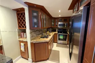 200 SE 15th Rd, Miami, FL 33129 - Photo 16