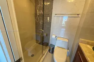 200 SE 15th Rd, Miami, FL 33129 - Photo 20