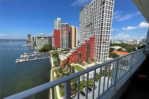 200 SE 15th Rd, Miami, FL 33129 - Photo 4