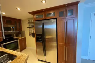 200 SE 15th Rd, Miami, FL 33129 - Photo 12