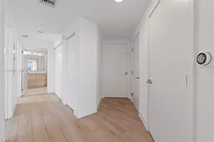 16385 Biscayne Blvd, North Miami Beach, FL 33160 - Photo 4