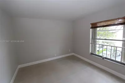 8005 Lake Dr #212, Doral, FL 33166 - Photo 10