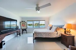873 NE 195, Miami, FL 33179 - Photo 14