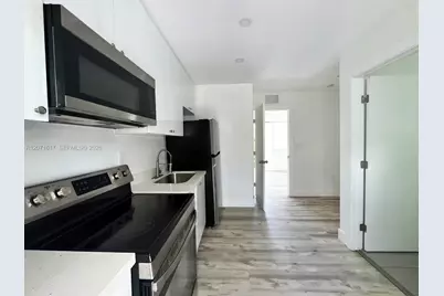 885 SW 29th Ave #2, Miami, FL 33135 - Photo 2