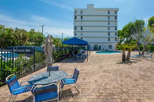 1001 91, Bay Harbor Islands, FL 33154 - Photo 42