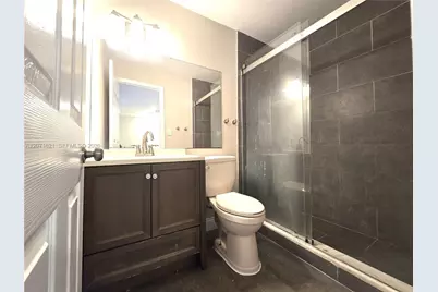 914 SW 8th Avenue #57, Gainesville, FL 32601 - Photo 8