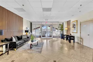 6422 Collins Ave, Miami Beach, FL 33141 - Photo 30