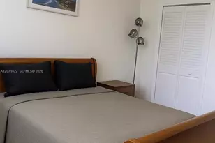 6422 Collins Ave, Miami Beach, FL 33141 - Photo 18