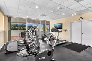 6422 Collins Ave, Miami Beach, FL 33141 - Photo 42