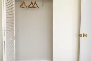 6422 Collins Ave, Miami Beach, FL 33141 - Photo 20