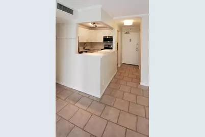 200 SE 15th Rd #5H, Miami, FL 33129 - Photo 6