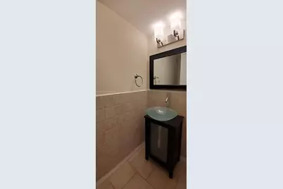 200 SE 15th Rd #5H, Miami, FL 33129 - Photo 4