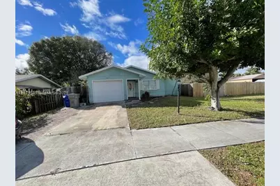 1685 20th Ave SW, Vero Beach, FL 32962 - Photo 1