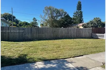 1685 20th Ave SW, Vero Beach, FL 32962 - Photo 8