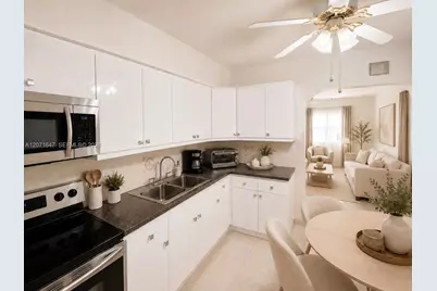 307 N 28th Ave #-, Hollywood, FL 33020 - Photo 4