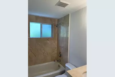 1160 103rd St #8, Bay Harbor Islands, FL 33154 - Photo 6