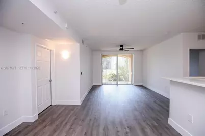 8050 N Nob Hill Rd #106, Tamarac, FL 33321 - Photo 30