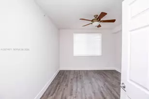 8050 N Nob Hill Rd, Tamarac, FL 33321 - Photo 12