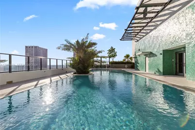 11 NE 6 St #3213, Miami, FL 33132 - Photo 12