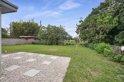 2230 N 62nd Ave #0, Hollywood, FL 33024 - Photo 28