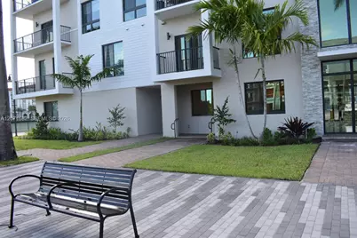 4640 NW 84 #16, Doral, FL 33166 - Photo 4