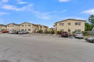 3751 SW 60th Ave, Davie, FL 33314 - Photo 36