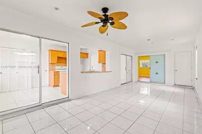 4700 NW 41st Pl, Lauderdale Lakes, FL 33319 - Photo 18