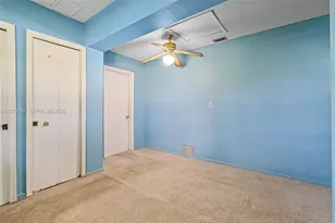 4700 NW 41st Pl, Lauderdale Lakes, FL 33319 - Photo 24