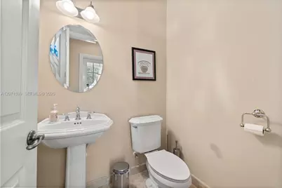 423 SW 16th St, Fort Lauderdale, FL 33315 - Photo 14