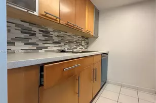 1010 NW 11th St, Miami, FL 33136 - Photo 2
