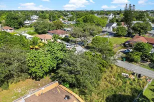 1829 NW 62nd Terrace, Miami, FL 33147 - Photo 34