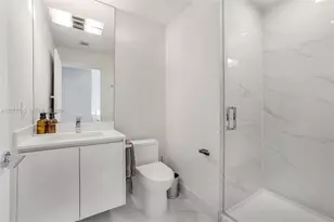 700 NE 24th St, Miami, FL 33137 - Photo 58