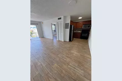 444 SW 4th St #402, Miami, FL 33130 - Photo 4