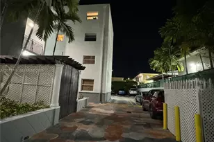 444 SW 4th St, Miami, FL 33130 - Photo 32