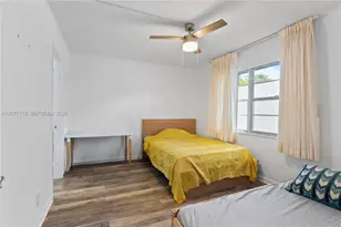 12750 SW 4th Ct, Pembroke Pines, FL 33027 - Photo 14