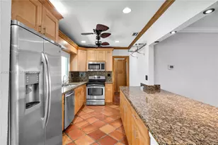 1424 Nautilus Isle, Dania Beach, FL 33004 - Photo 8