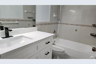 6758 NW 182nd St #101, Hialeah, FL 33015 - Photo 12