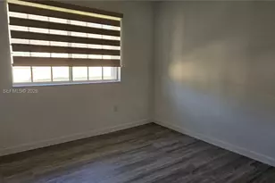 6758 NW 182nd St, Hialeah, FL 33015 - Photo 10