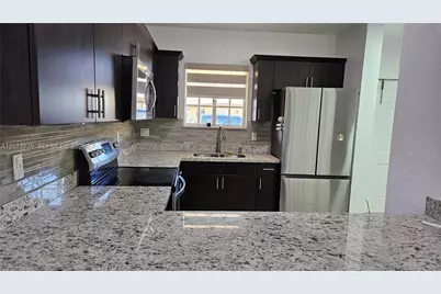 6758 NW 182nd St #101, Hialeah, FL 33015 - Photo 6