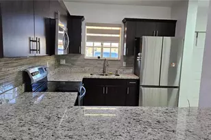 6758 NW 182nd St, Hialeah, FL 33015 - Photo 6