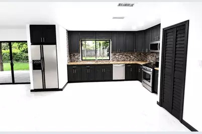 504 NW 23rd St, Homestead, FL 33030 - Photo 8
