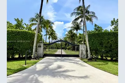 19345 SW 240th St, Homestead, FL 33031 - Photo 8